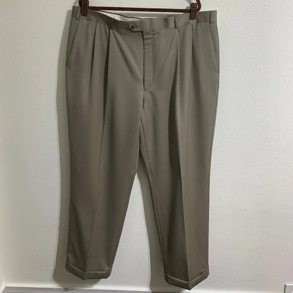 NWT, RBM 44x32 Men's Khaki Dress Pant, Pleated & Cuffed, 100% wool, Lined